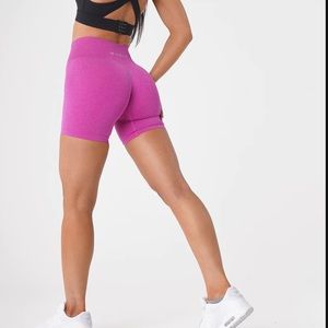 NVGTN SHORT New never worn Maui Pro Seamless